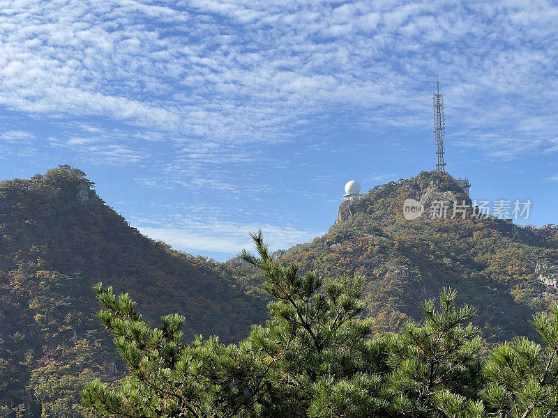 首尔的秋山