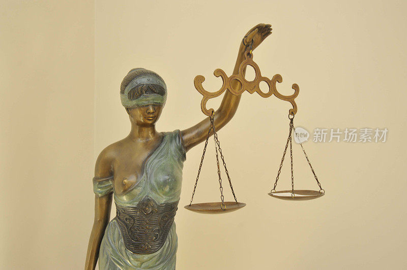 正义女神代表司法系统中的道德力量
