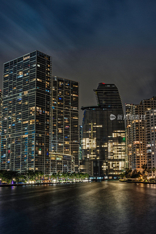 迈阿密市中心和Brickell_Miami的夜景