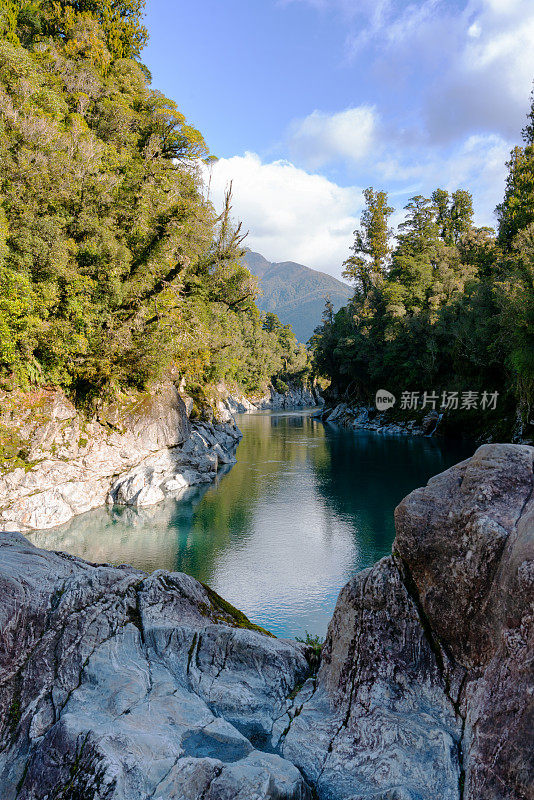 新西兰南岛的霍基蒂卡峡谷