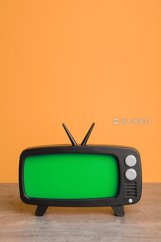 绿屏老式电视机