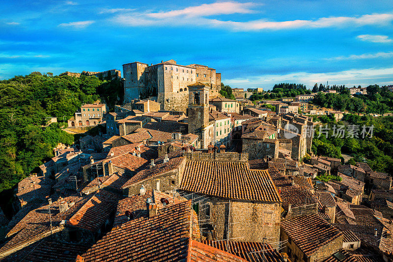 索拉诺，意大利托斯卡纳的中世纪小镇