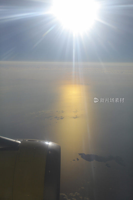 在海上的空气中