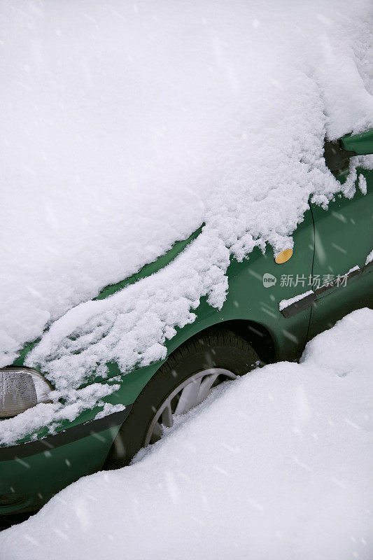 雪覆盖