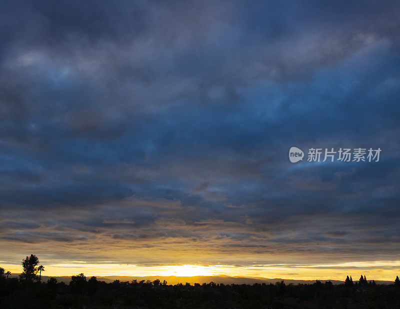 暴风雨将要来临