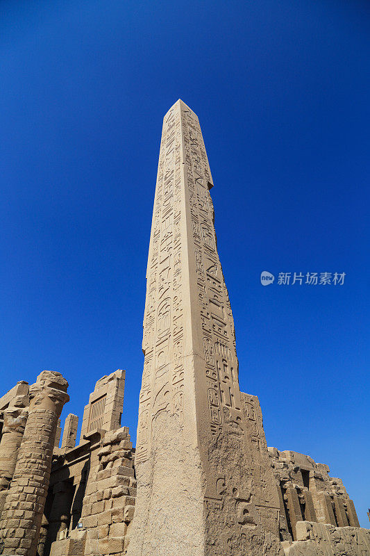 埃及开罗卡纳克神庙中的方尖碑