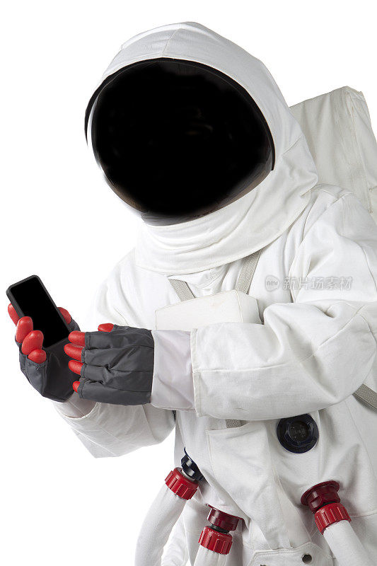 宇航员太空服在用智能手机打电话