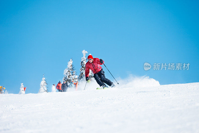 滑雪