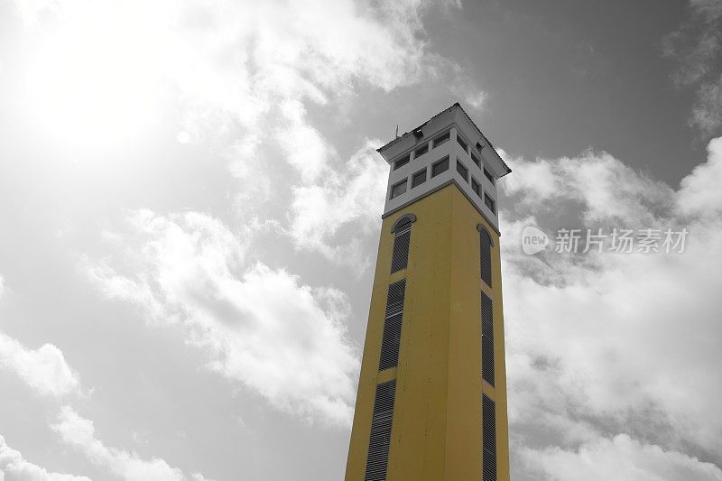 巴哈马拿索-黄色控制塔台