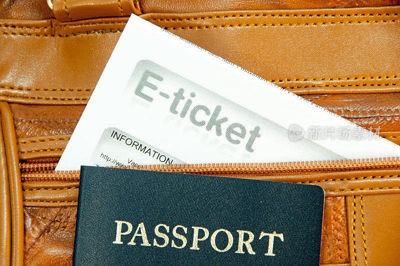 美国护照和电子机票