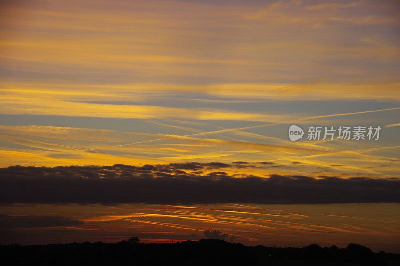 太阳升起来了