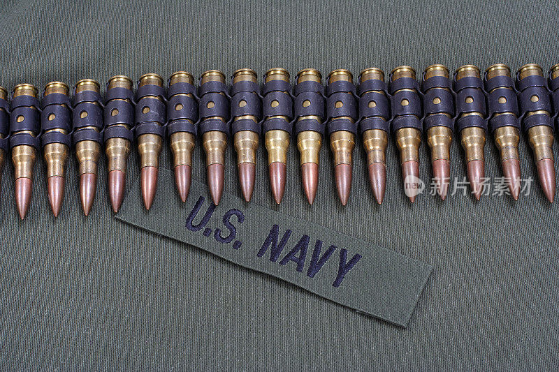 美国海军制服上的弹药带