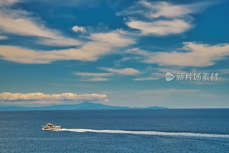 阿马尔菲海岸-地中海-萨莱诺湾