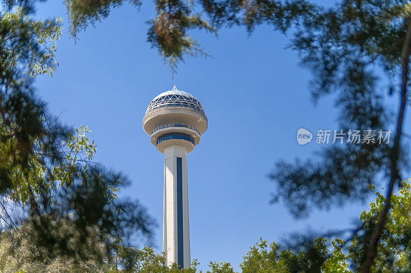 Atakule塔景观植物园在首都安卡拉，土耳其