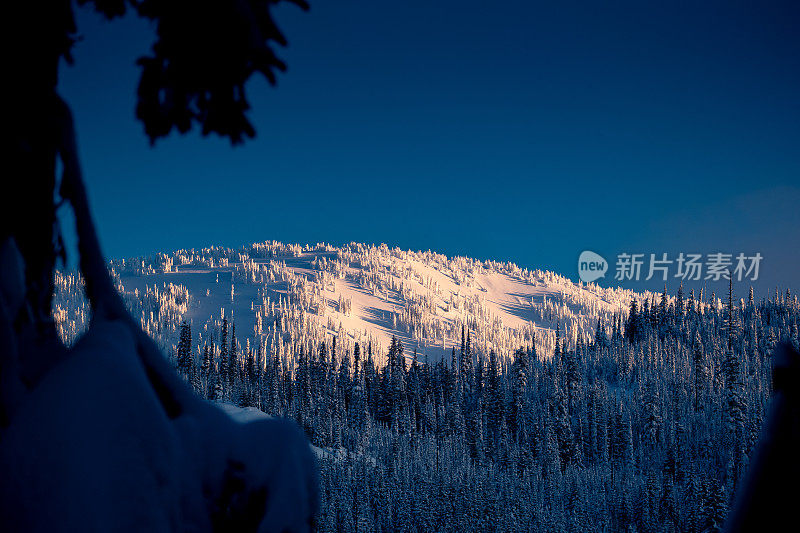 偏远地区滑雪