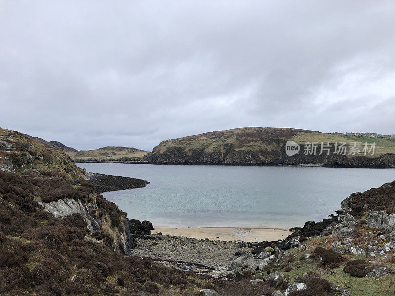 苏格兰外赫布里底群岛的刘易斯岛崎岖的风景