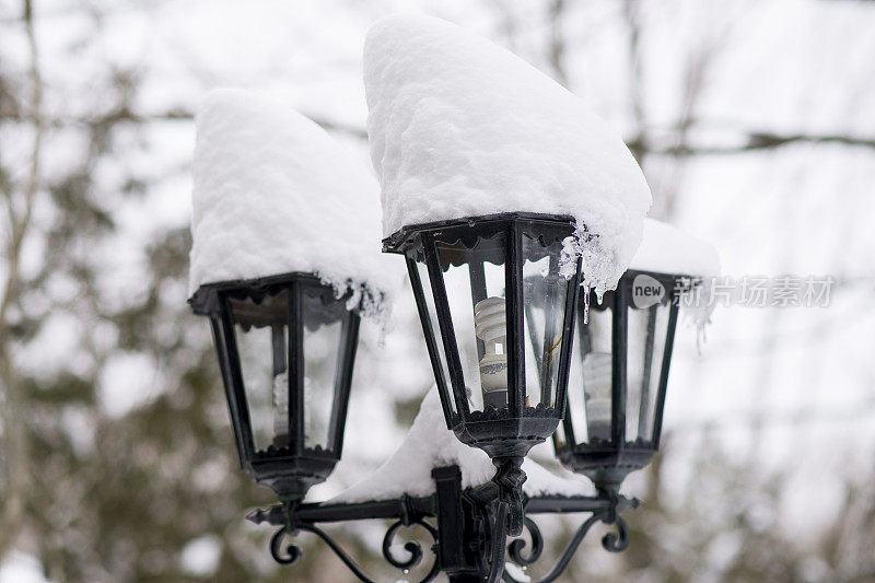 积雪