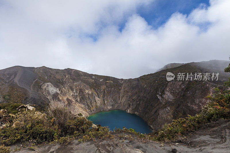 伊拉祖火山湖，哥斯达黎加