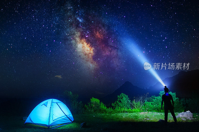 照亮星空