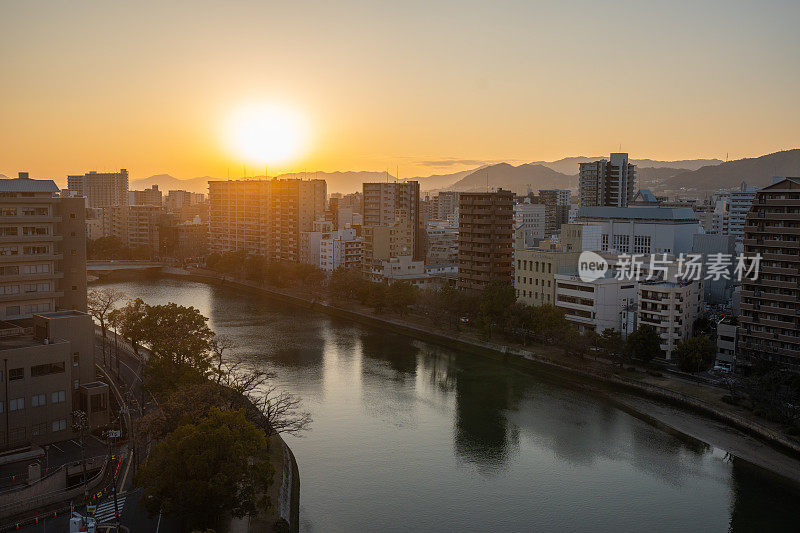 广岛的夕阳