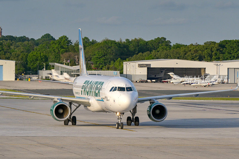 边境航空公司运营的空客A320飞机抵达马里兰州巴尔的摩