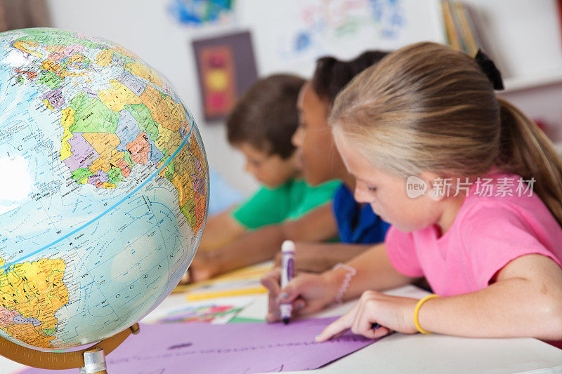 儿童在学校工作与全球的焦点