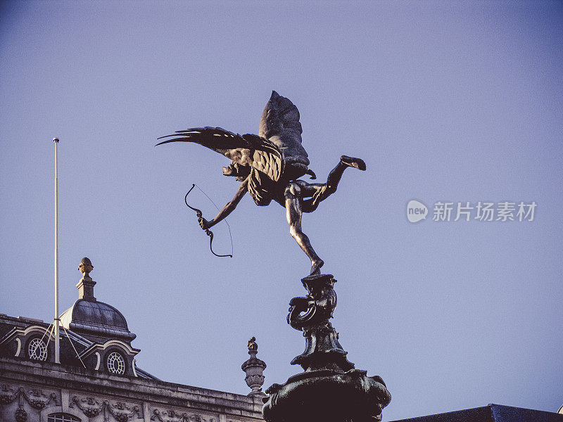 沙夫茨伯里纪念喷泉和丘比特爱神，皮卡迪利广场，英国伦敦