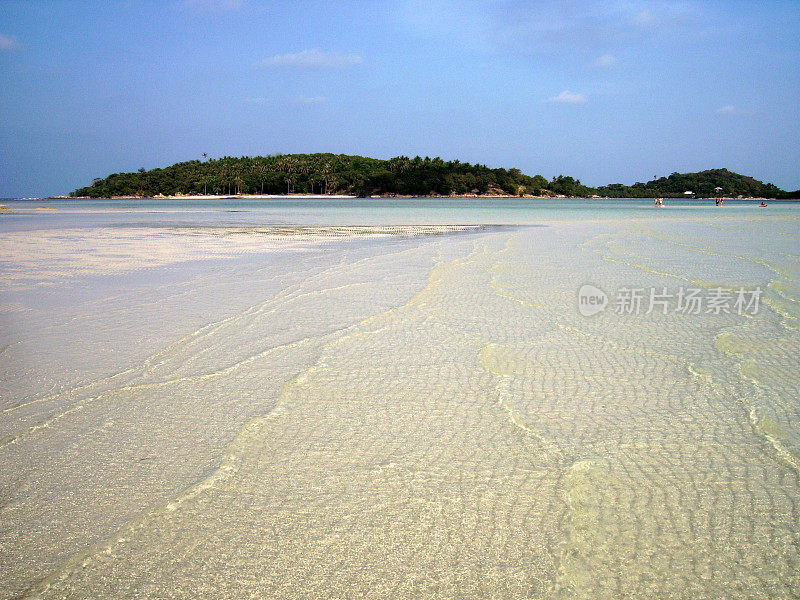 泰国苏梅岛查翁海滩的珊瑚湾