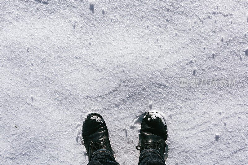雪的靴子
