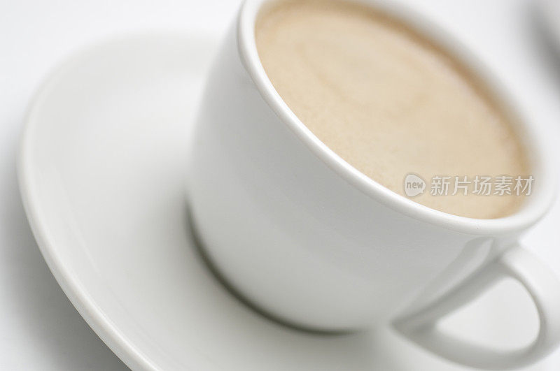 咖啡，用杯子和茶托