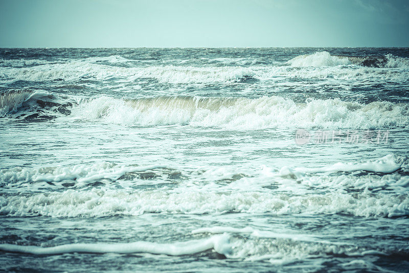 海上风暴