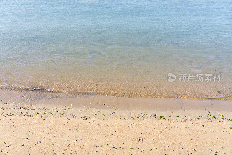 美丽海滩的特写镜头