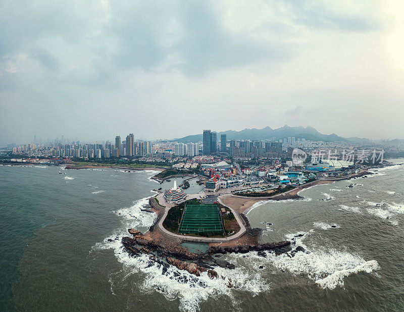 航拍青岛城市建筑风景，中国