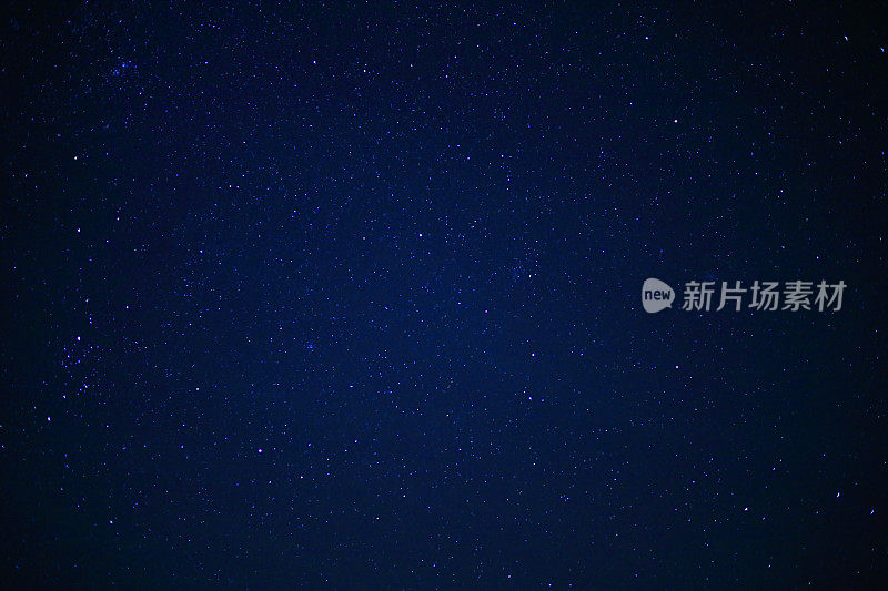 午夜的天空