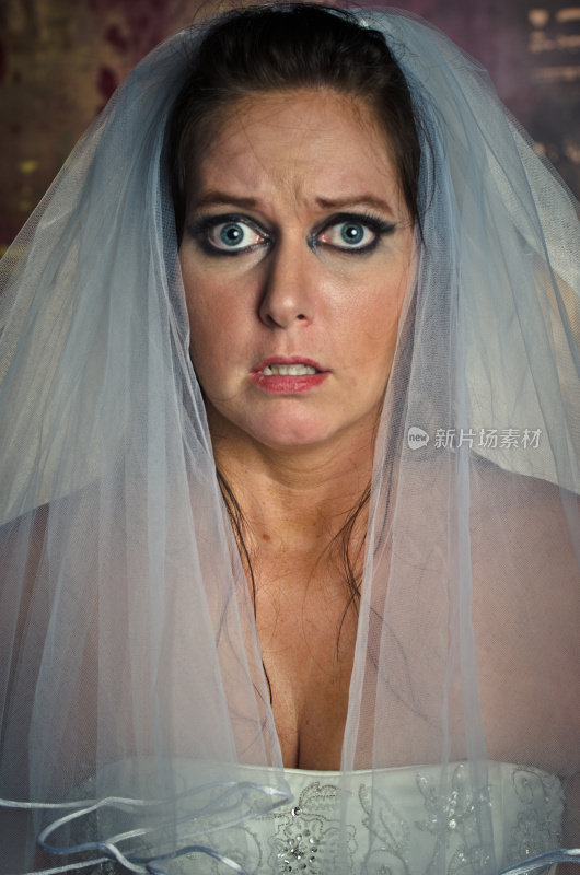 害怕的新娘