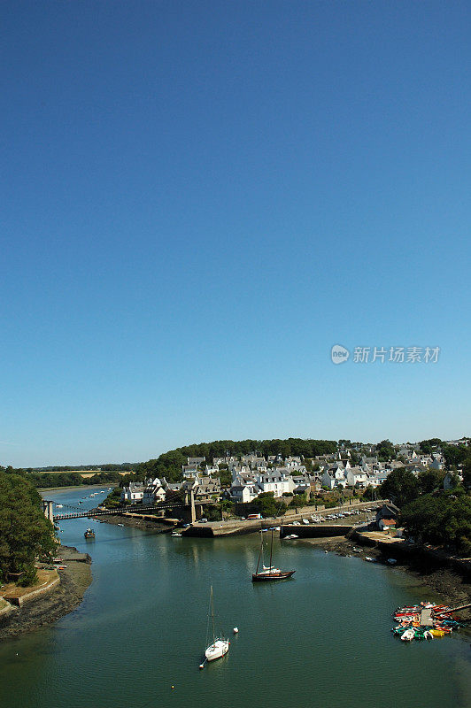 Morbihan海湾的Bono村