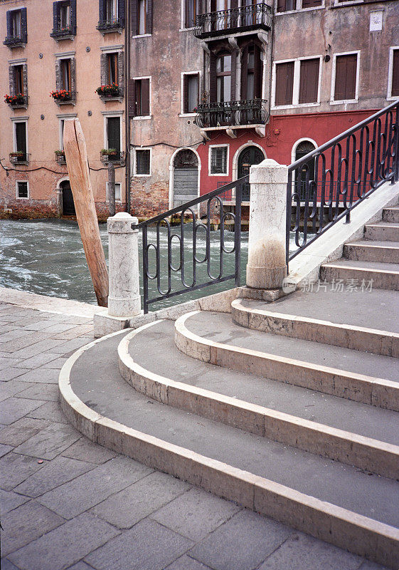 运河上的桥，威尼斯