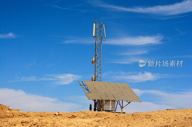 太阳能供电的手机发射塔