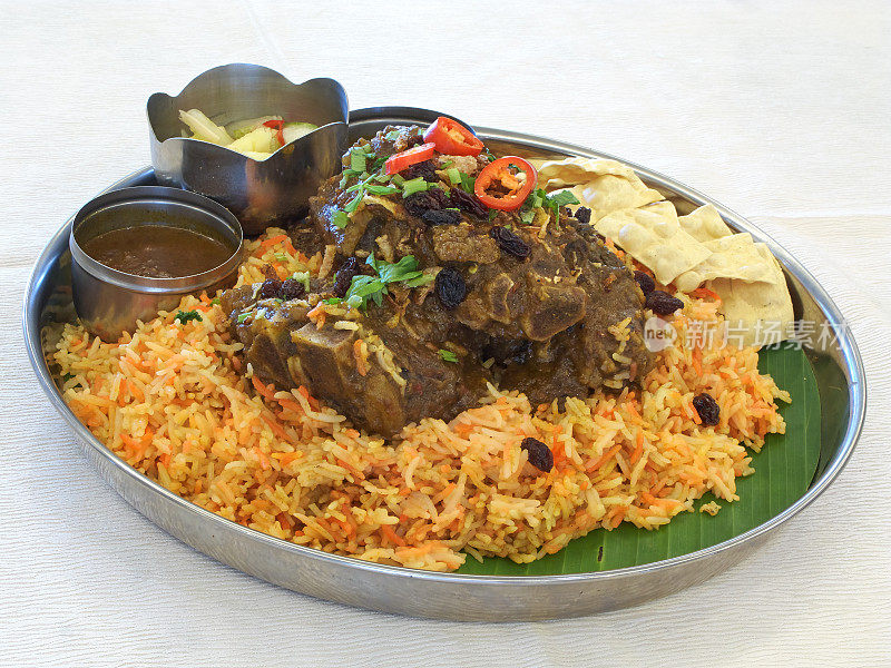 印度风格的羊肉印度饭