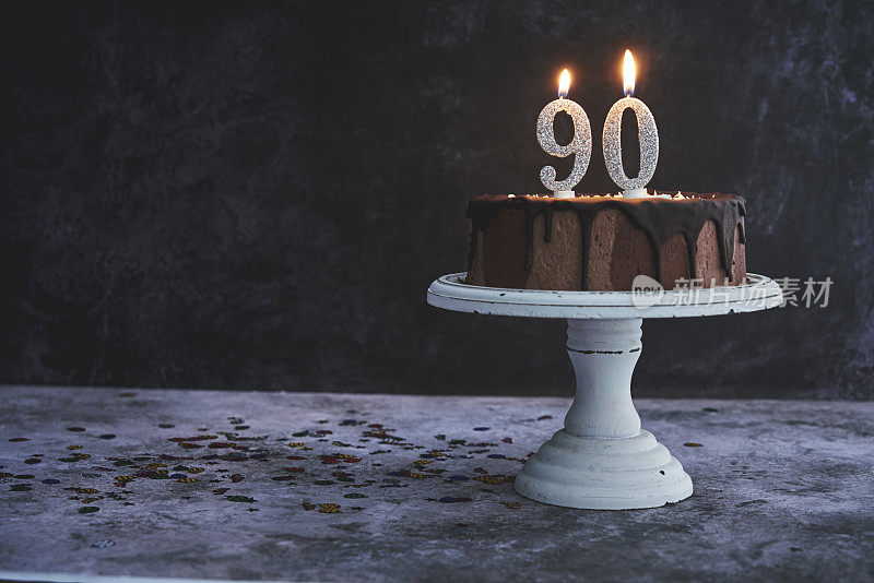 90岁生日蛋糕
