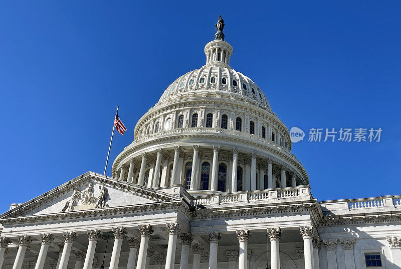 秋天的华盛顿特区国会山