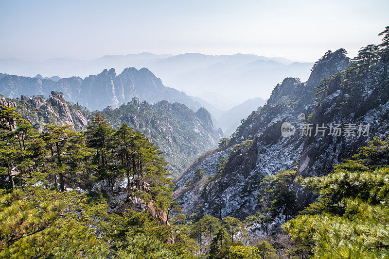 黄山奇景