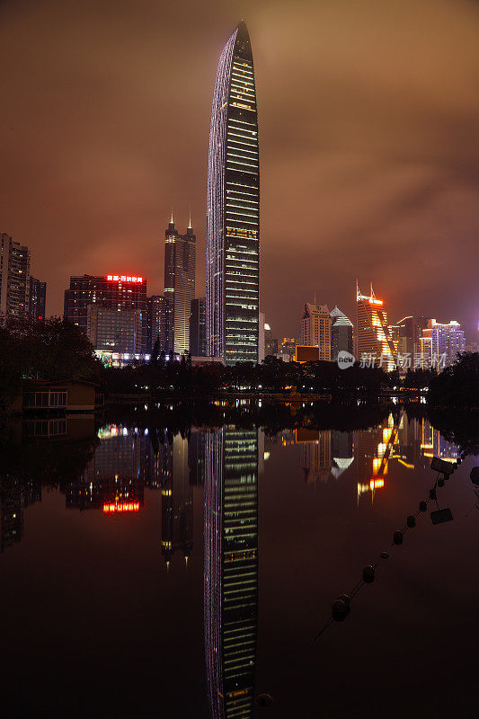 中国深圳市区金融中心夜景