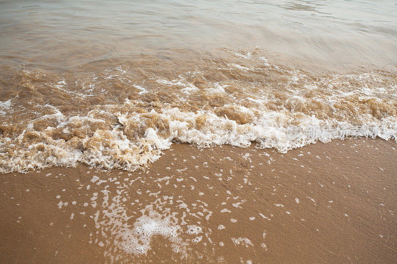 沙滩和海浪