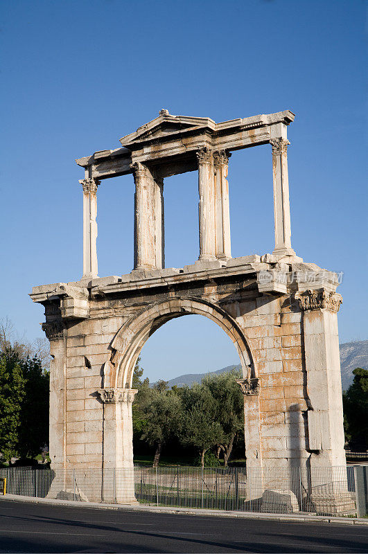 雅典的哈德良拱门