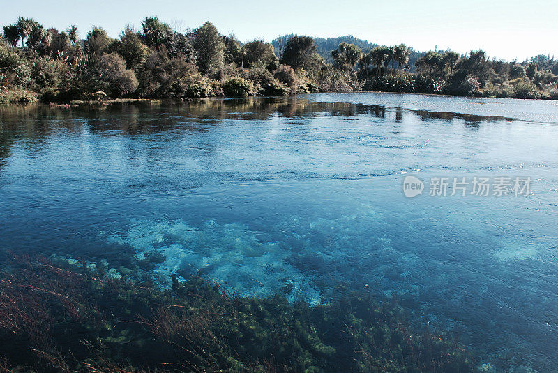 新西兰，塔卡，金湾，特怀科罗普温泉