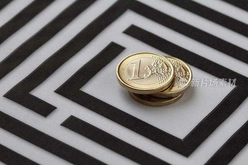 迷宫中的一枚欧元硬币