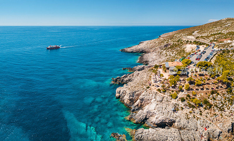 从空中俯瞰希腊扎金索斯美丽的爱奥尼亚岛