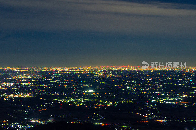 日本茨城县筑波山的夜景