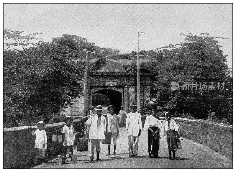 古董黑白照片:菲律宾马尼拉的城门